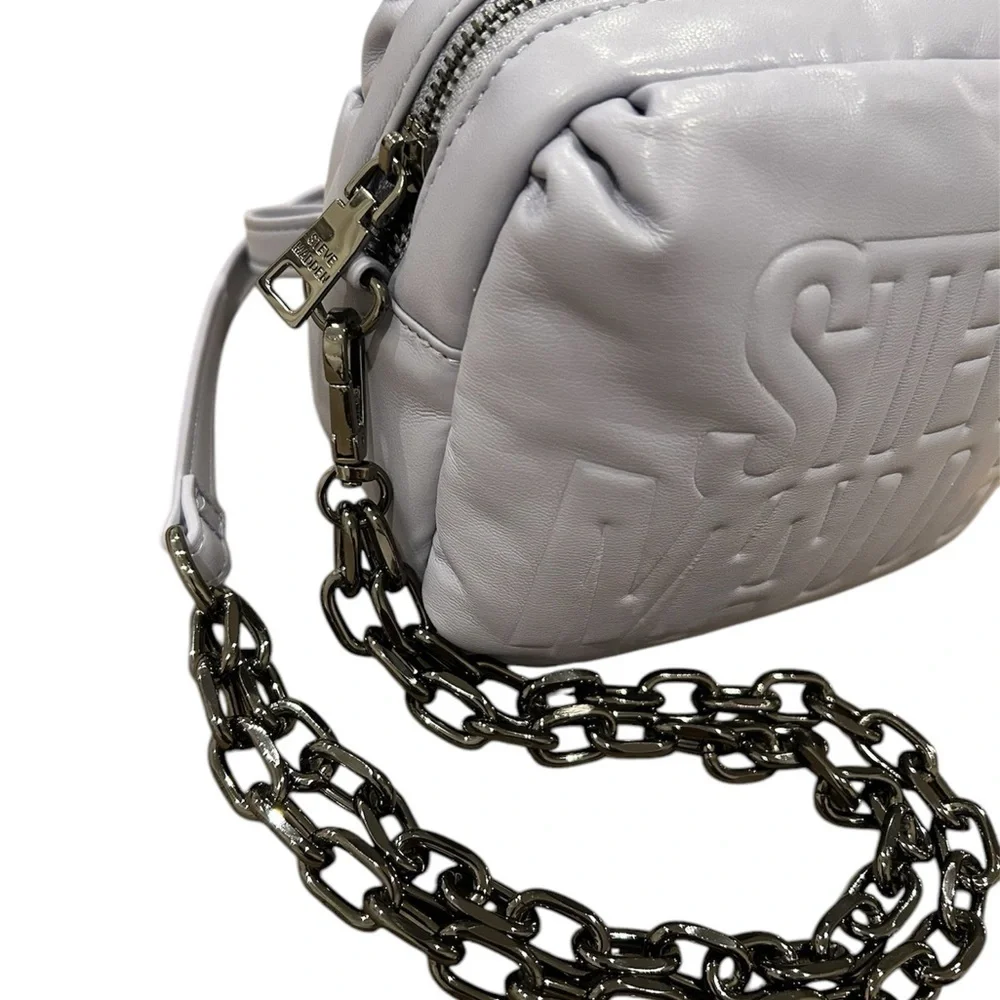Steve Madden Puffer Logo Camera Bag in Violet/Lilac
